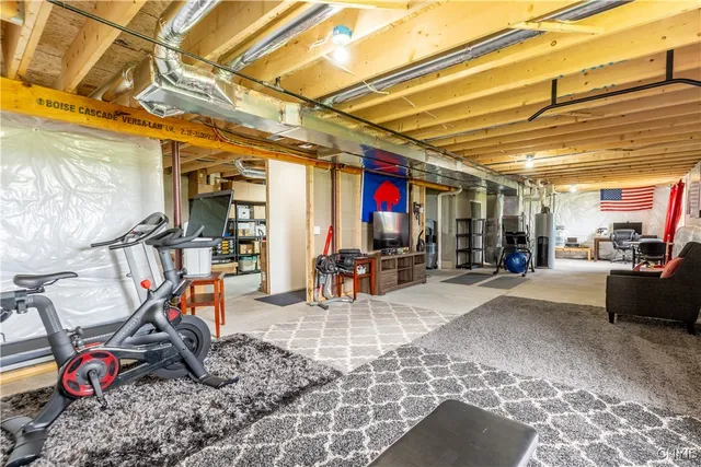 $649,499 | 3427 Tall Tree Lane, Lysander, NY 13027