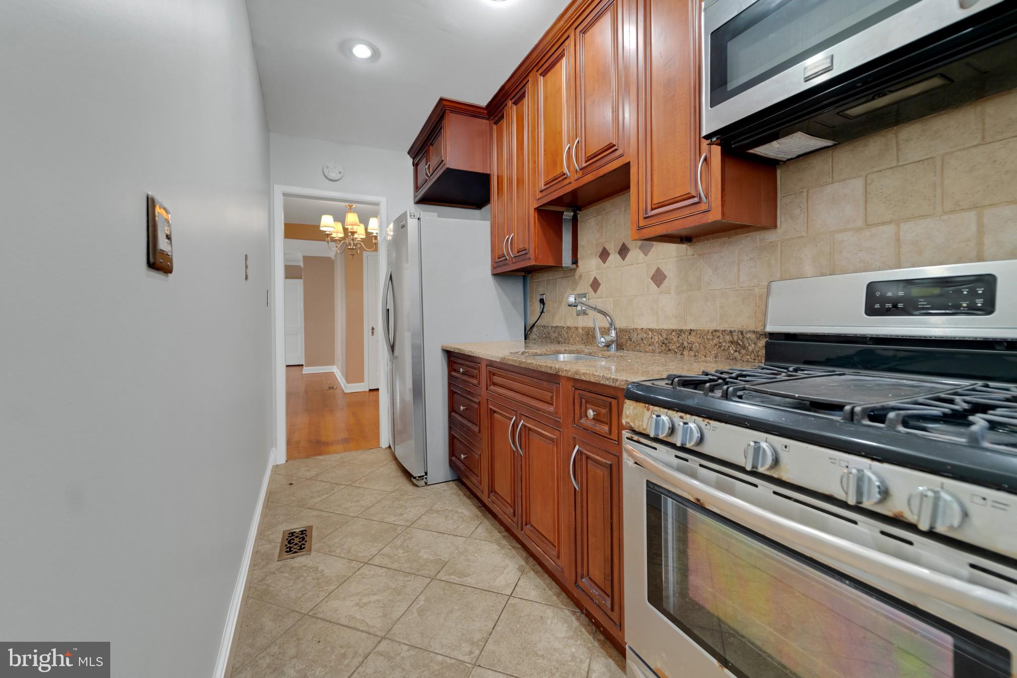 19 Hamilton Street Northeast, Unit 1 Washington, DC 20011 - Photo 2 of 6 Remodeled Kitchen