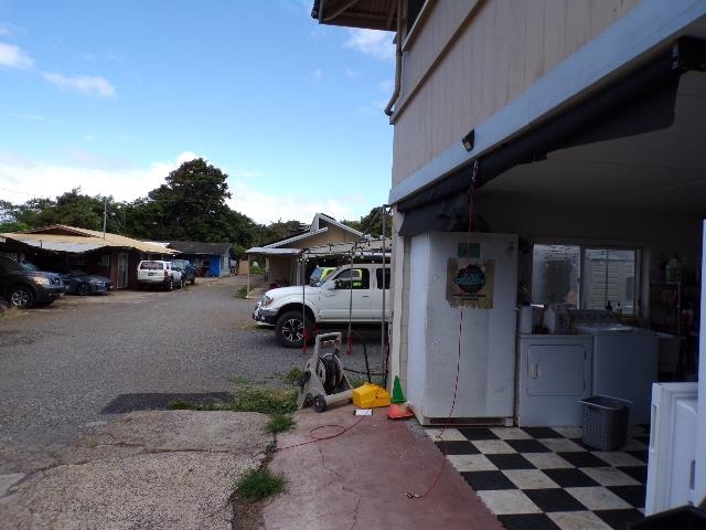 2259 Mokuhau Road Wailuku, HI 96793 - Photo 13 of 27 a view of outdoor space and deck view