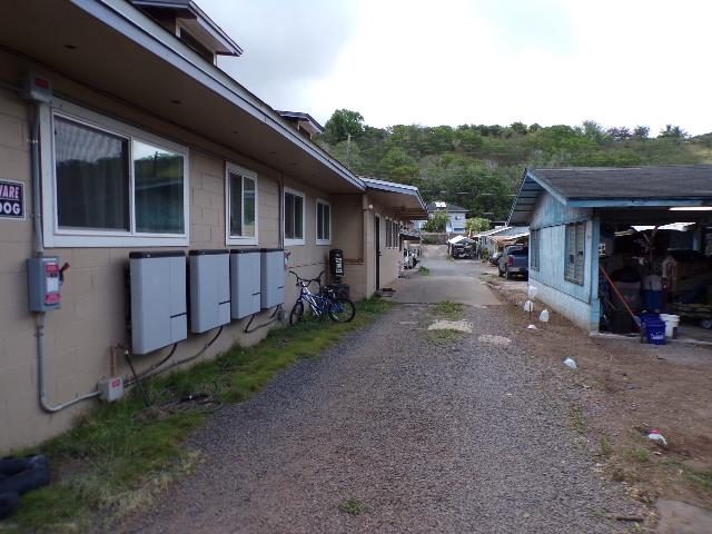 2259 Mokuhau Road Wailuku, HI 96793 - Photo 16 of 27 a view of a house with backyard and porch