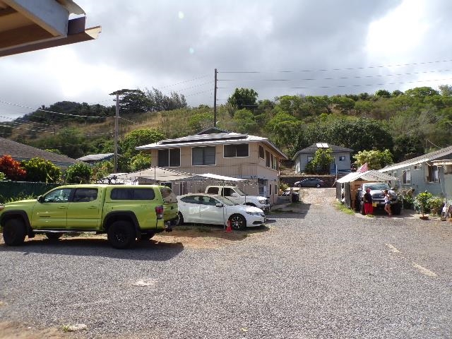 2259 Mokuhau Road Wailuku, HI 96793 - Photo 18 of 27 a view of a street with cars