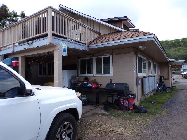 2259 Mokuhau Road Wailuku, HI 96793 - Photo 21 of 27 a view of a car park in front of house