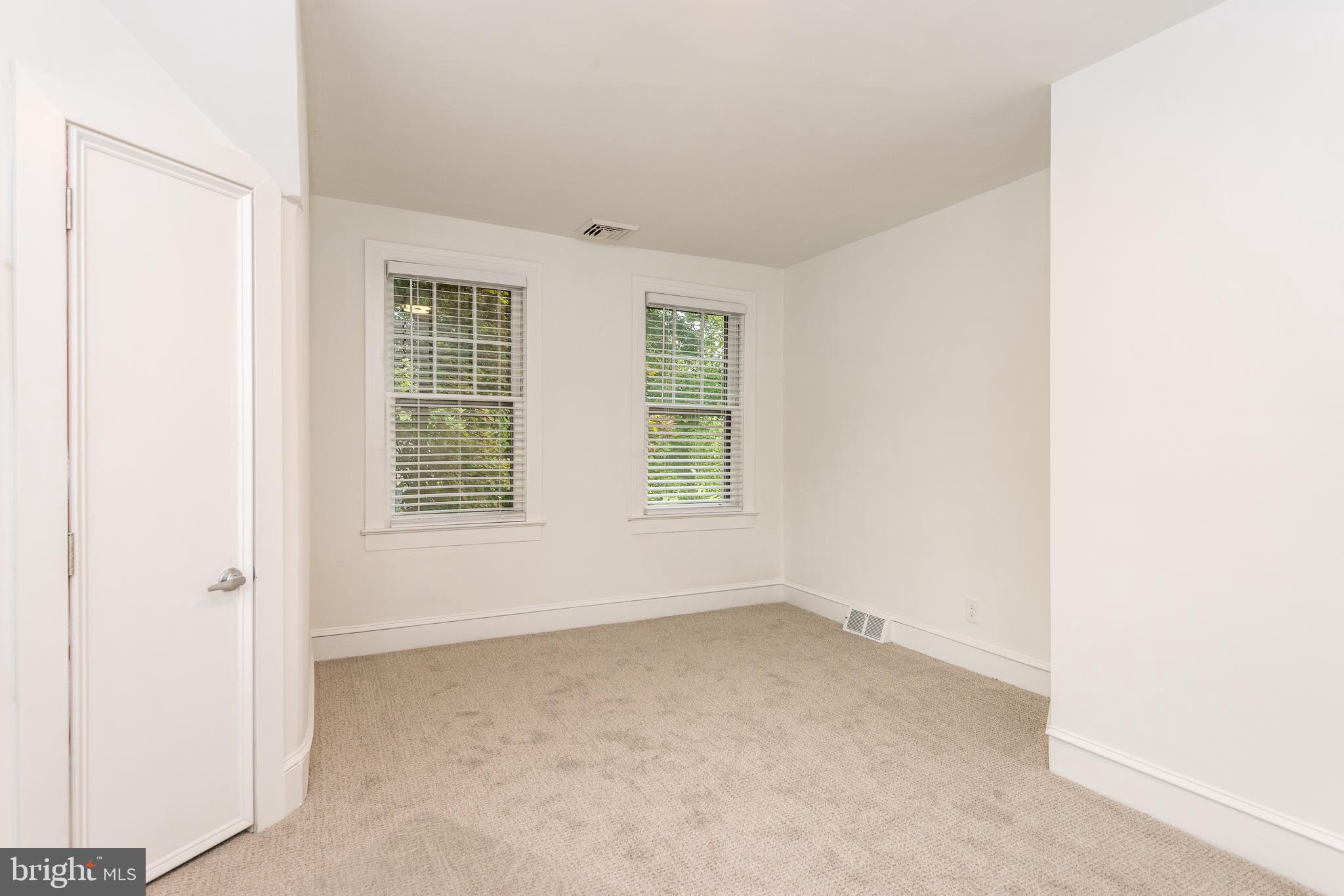 992 Almshouse Road Jamison, PA 18929 - Photo 26 of 37 Bedroom 3