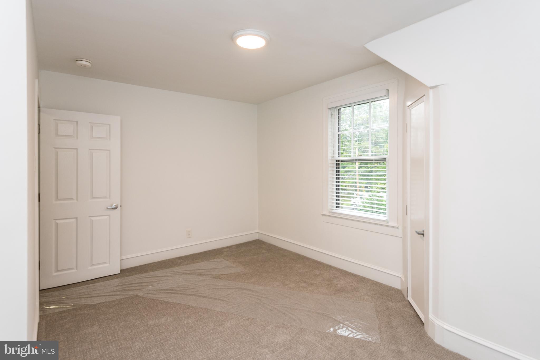 992 Almshouse Road Jamison, PA 18929 - Photo 27 of 37 Bedroom 3