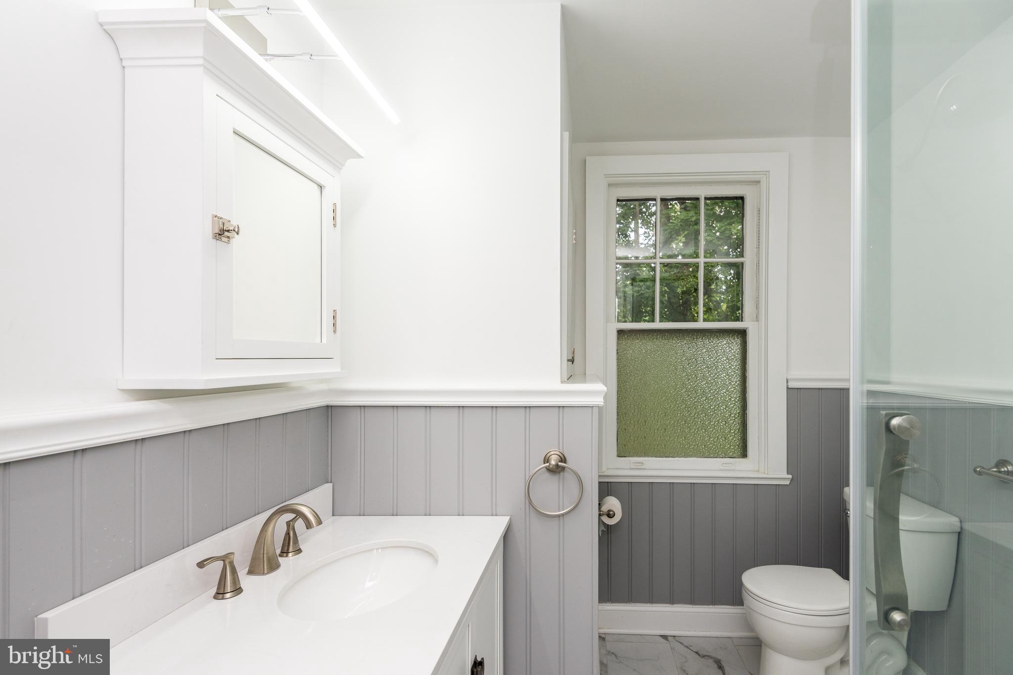 992 Almshouse Road Jamison, PA 18929 - Photo 32 of 37 Full Bath - 1st Flr