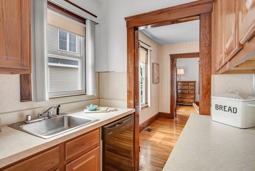 30 Linden Road Peabody, MA 01960 - Photo 18 of 40 Gallery Image 18