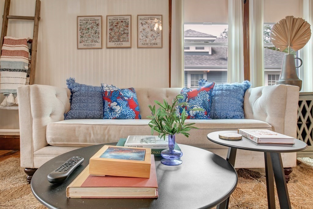 30 Linden Road Peabody, MA 01960 - Photo 7 of 40 Gallery Image 7