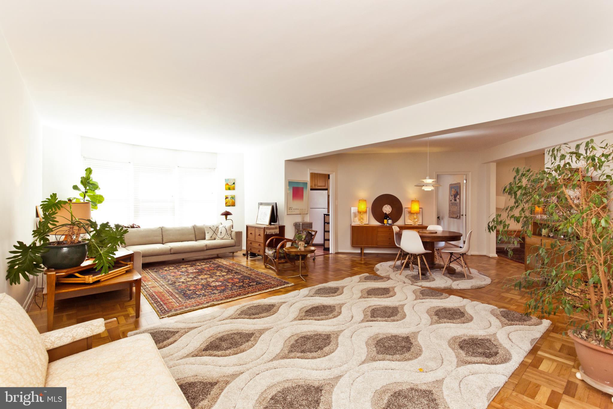 2500 Q Street Northwest, Unit 727 Washington, DC 20007 - Photo 7 of 42 Enormous living area