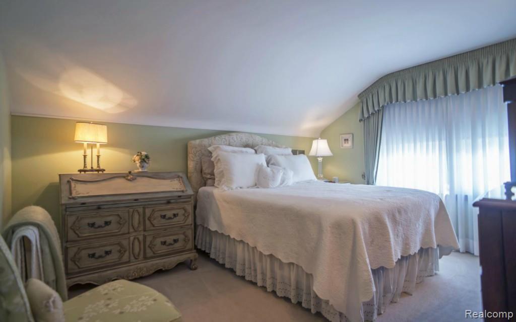 60 Willison Road Grosse Pointe, MI 48236 - Photo 23 of 34 25-photo-web-1680x1050-122238.jpg