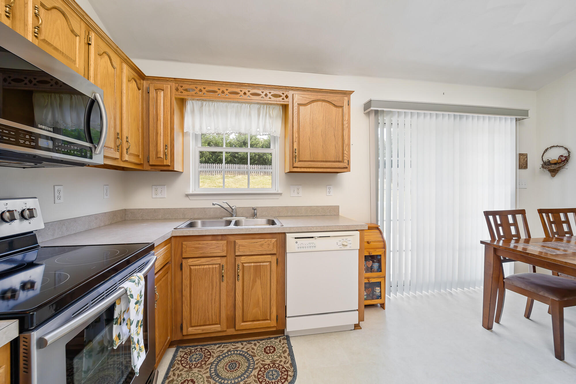 1728 Meadows Road Vinton, VA 24179 - Photo 10 of 26 10_1728_Meadows_Rd10_mls