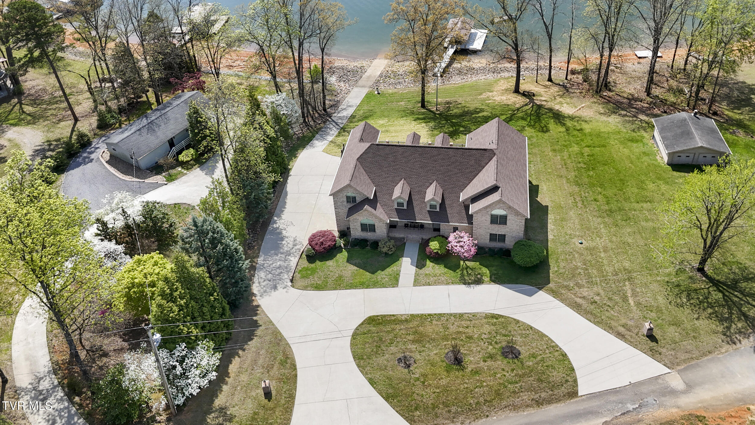 1166 Wildcat Road Bean Station, TN 37708 - Photo 4 of 79 4_dji_20260404113748_0039_d_1