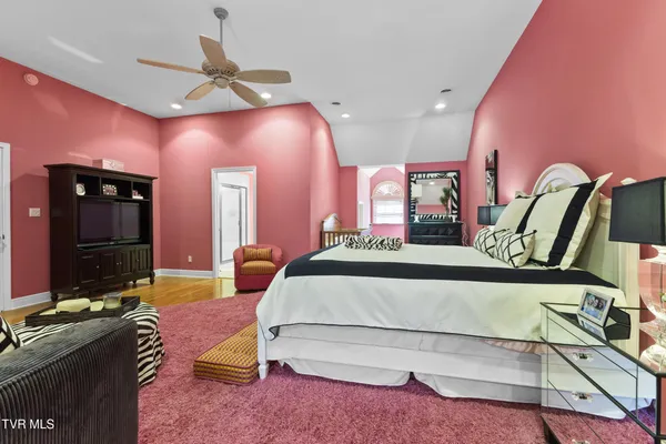 $1,200,000 | 1166 Wildcat Road, Bean Station, TN 37708