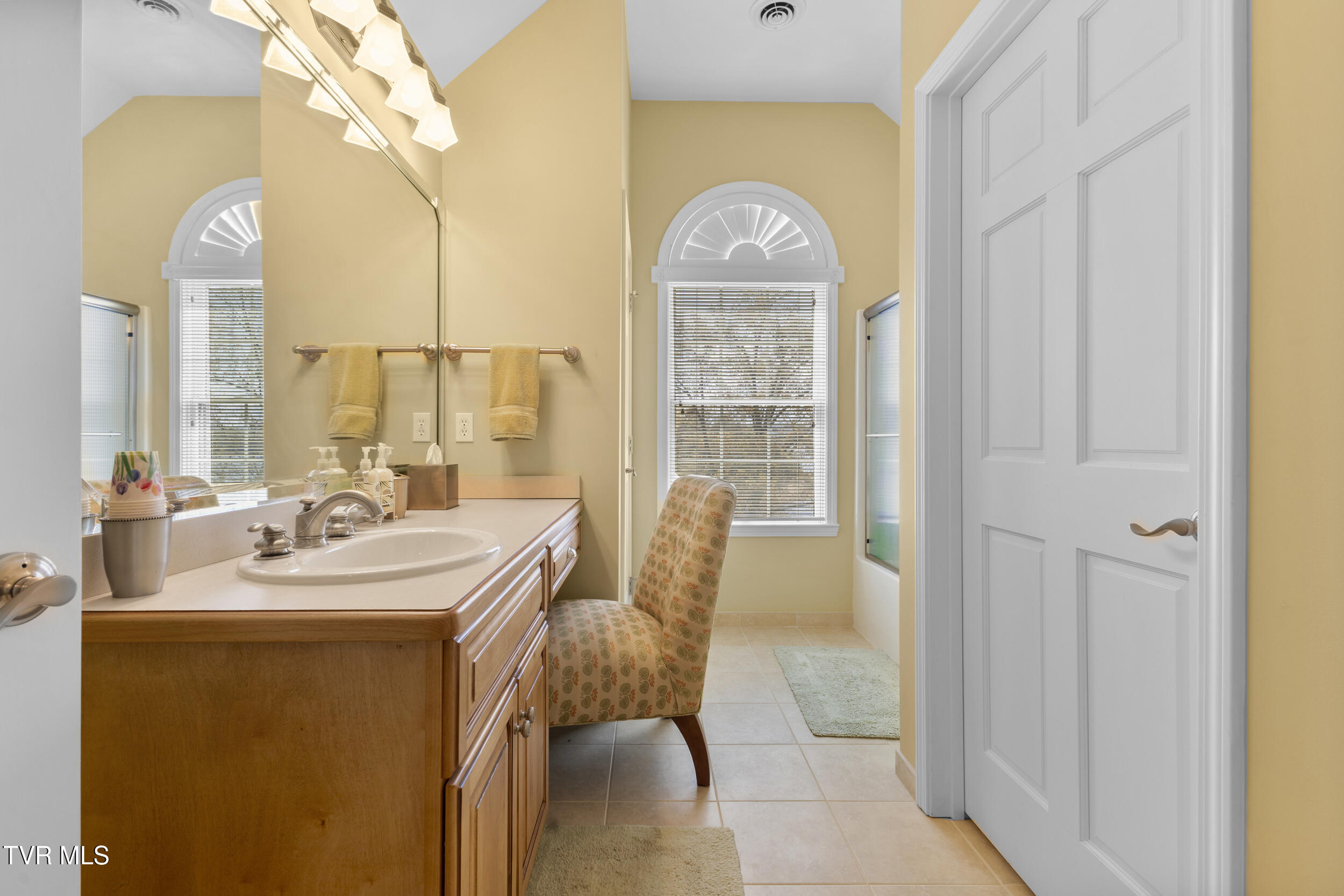 1166 Wildcat Road Bean Station, TN 37708 - Photo 47 of 79 52_img_9798