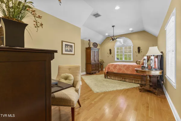 $1,200,000 | 1166 Wildcat Road, Bean Station, TN 37708