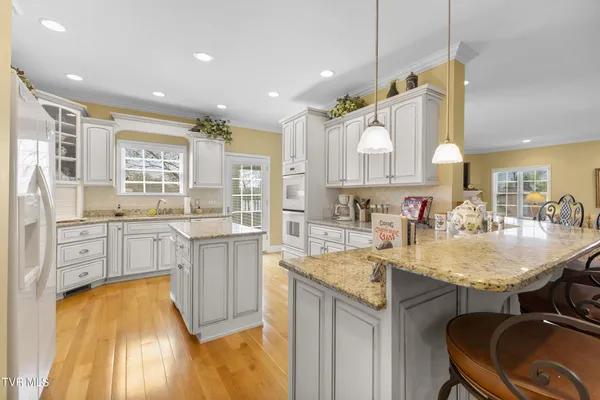 $1,200,000 | 1166 Wildcat Road, Bean Station, TN 37708