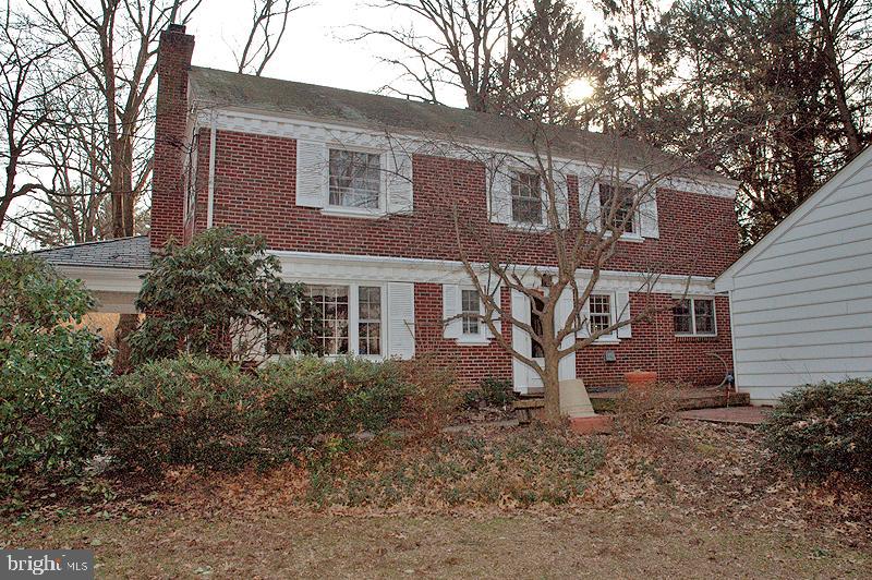 2103 Clover Hill Road Lancaster, PA 17603 - Photo 12 of 13 Gallery Image 12