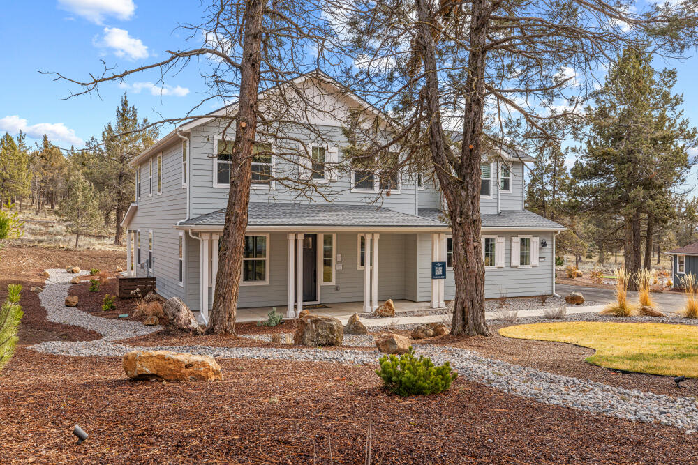 5722 Engleman Spruce Way Klamath Falls, OR 97601 - Photo 5 of 84 5722EnglemanSpruceDr-Exterior-6