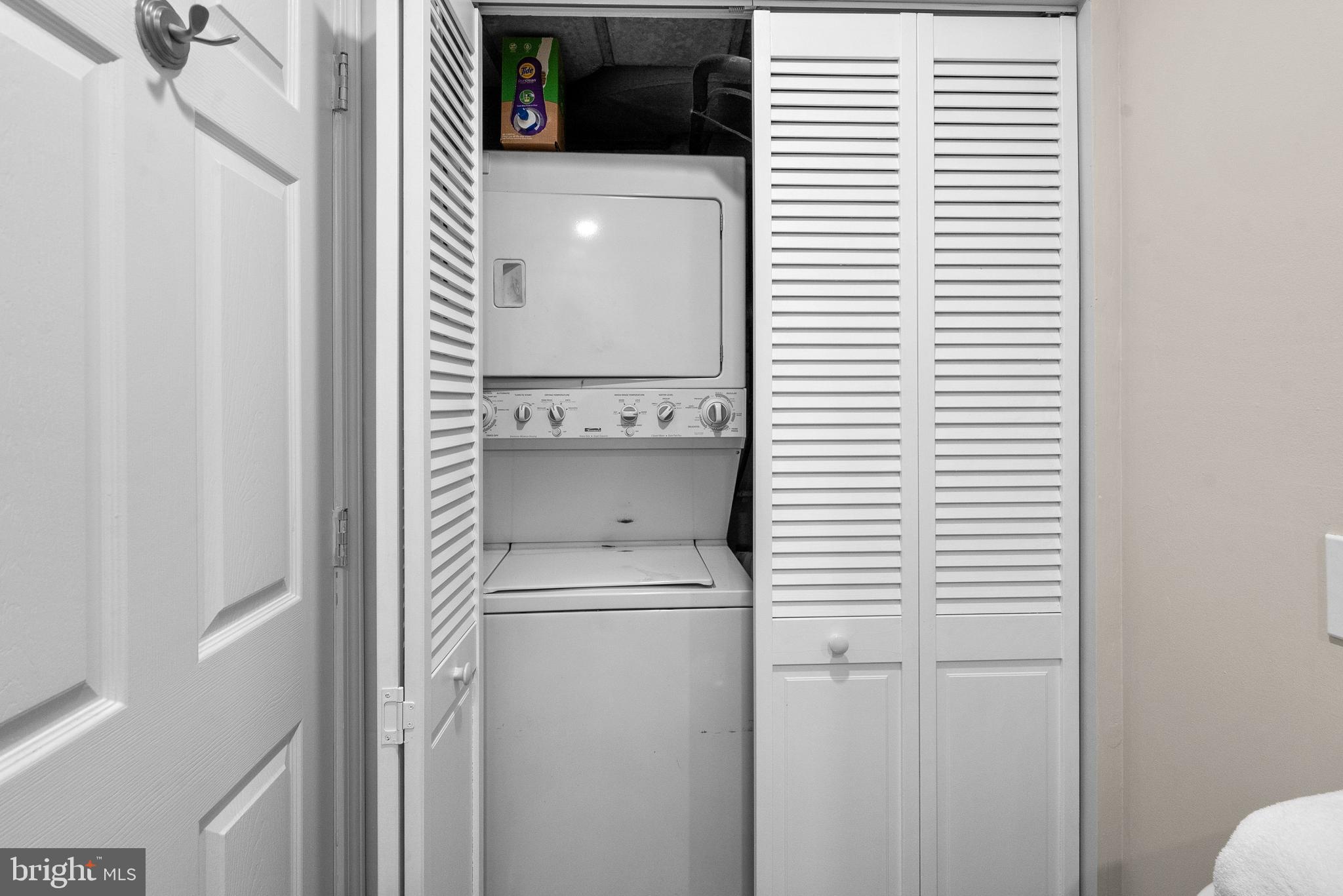 35 Ericsson Road Cabin John, MD 20818 - Photo 20 of 46 Laundry in Bathroom #1