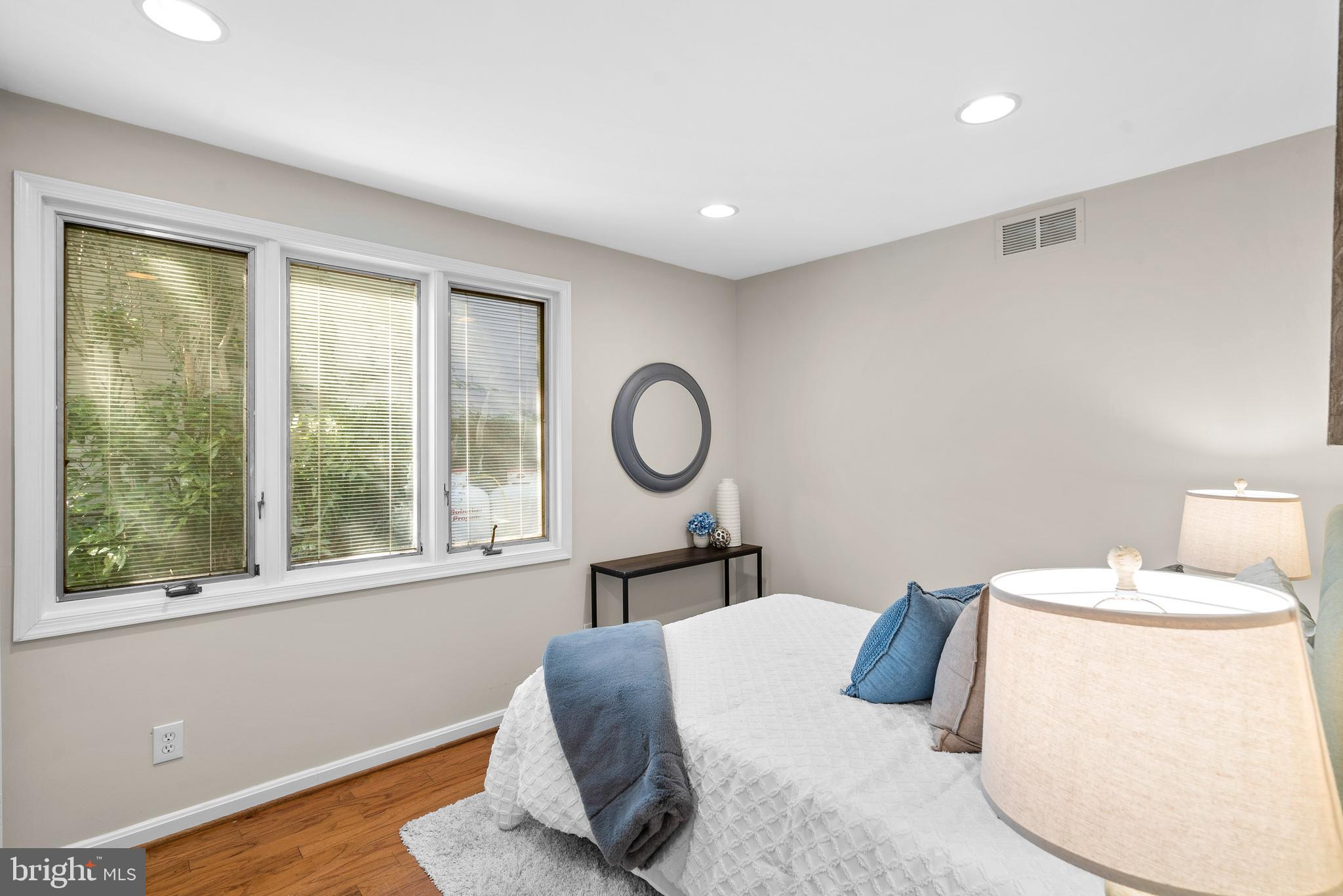 35 Ericsson Road Cabin John, MD 20818 - Photo 28 of 46 Bedroom #2