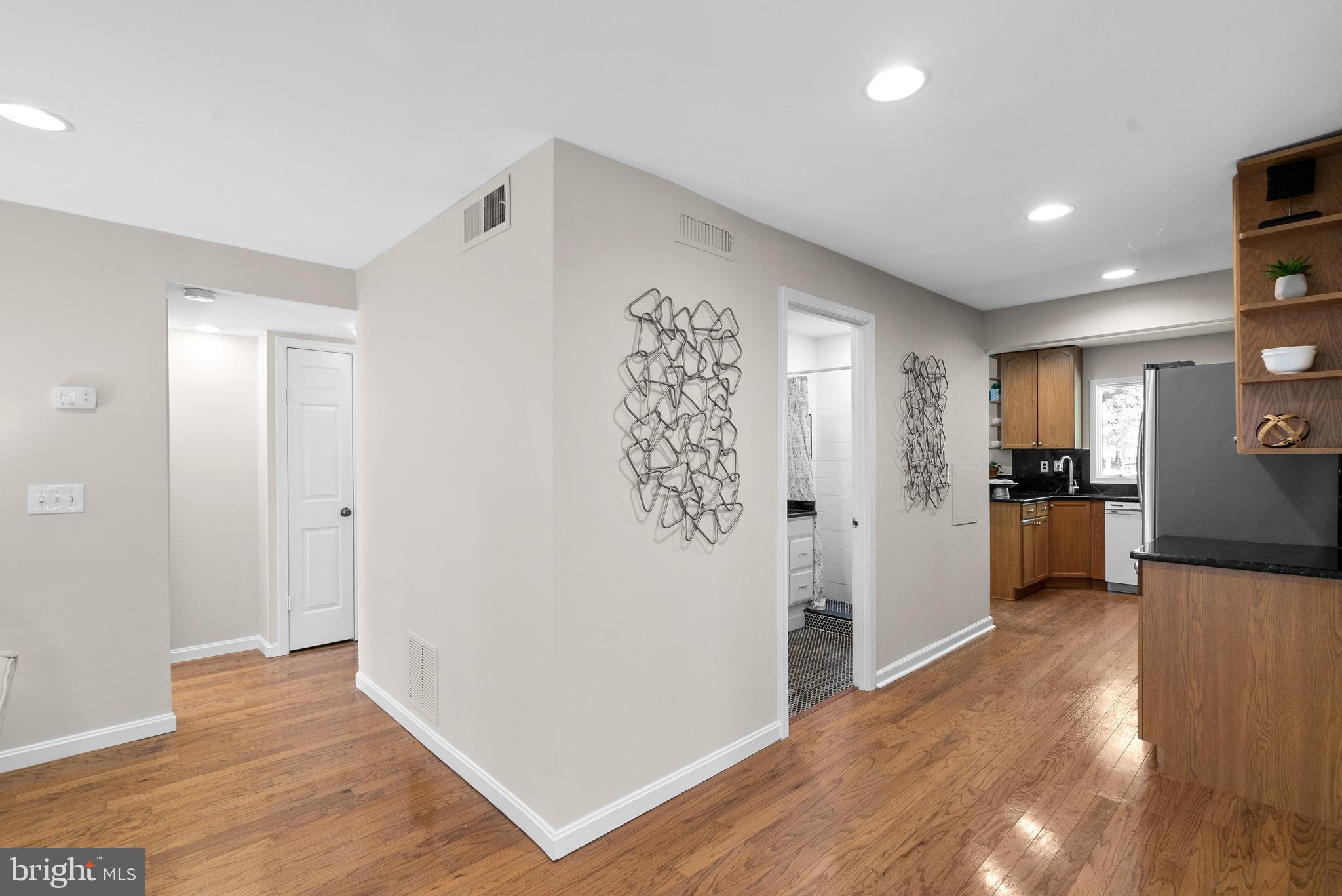 35 Ericsson Road Cabin John, MD 20818 - Photo 8 of 46 Hallway to Bedrooms & Kitchen/Dining