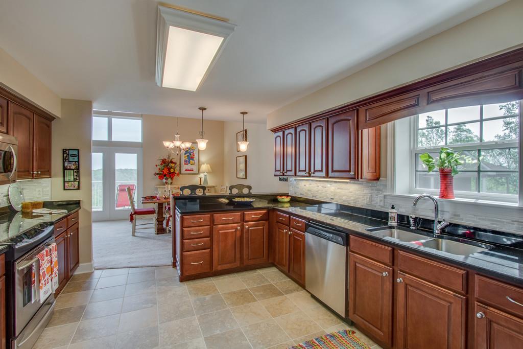 7100 Dale Ridge Road Lancaster, TN 38569 - Photo 8 of 29 Beautiful cabinets, and more space than you can imagine at a lake place!