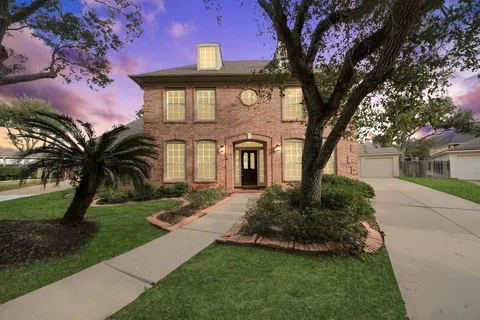 $725,000 | 4210 Alcorn Glen Lane, Sugar Land, TX 77479