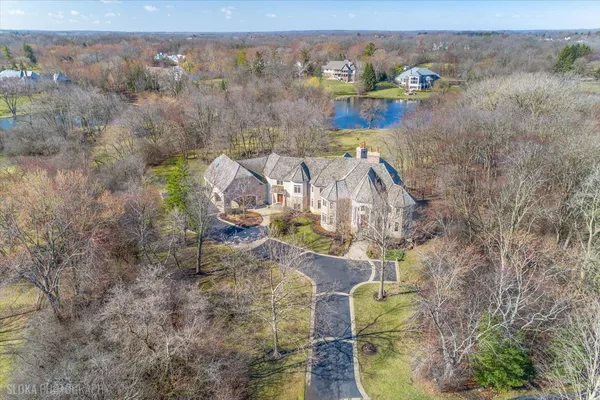 $3,750,000 | 414 Dana Lane, Barrington Hills, IL 60010