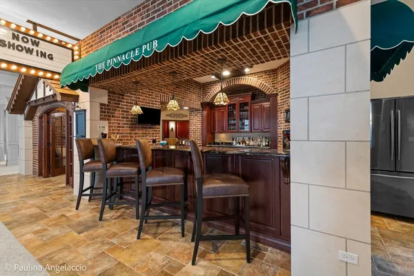 $3,750,000 | 414 Dana Lane, Barrington Hills, IL 60010