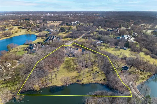 $3,750,000 | 414 Dana Lane, Barrington Hills, IL 60010