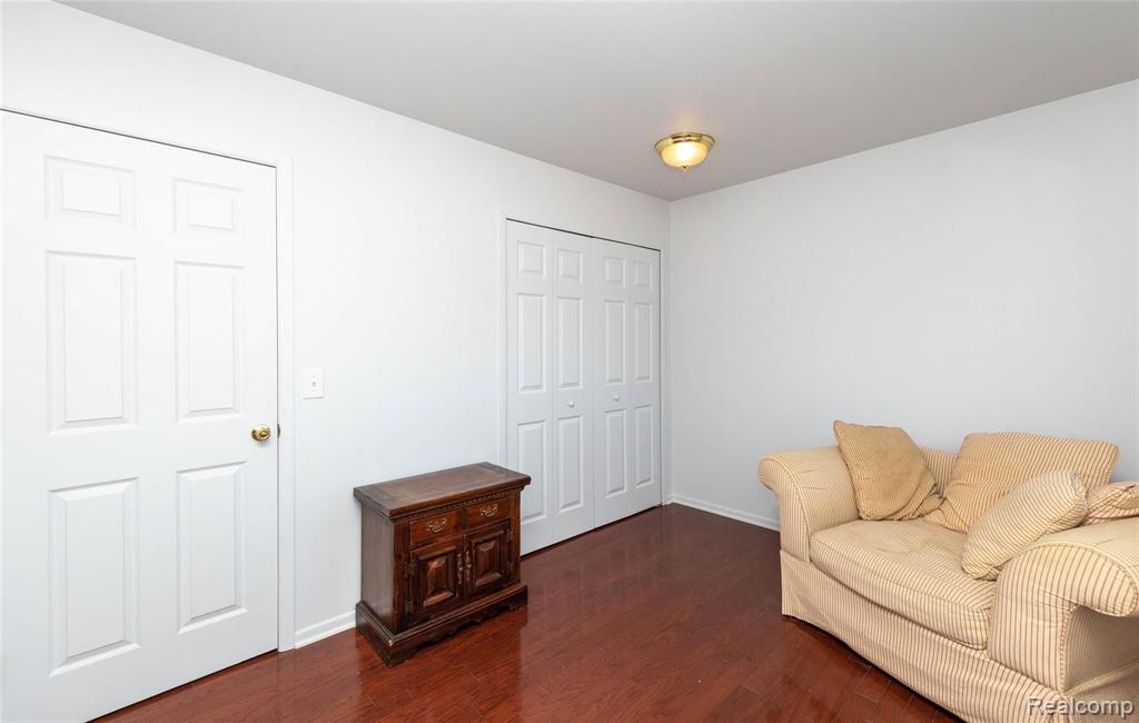 1095 Tienken Court, Unit 101 Rochester Hills, MI 48306 - Photo 16 of 19