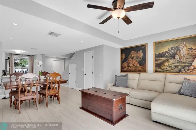 $428,000 | 1869 Northeast 15th Avenue, Unit 1869, Fort Lauderdale, FL 33305