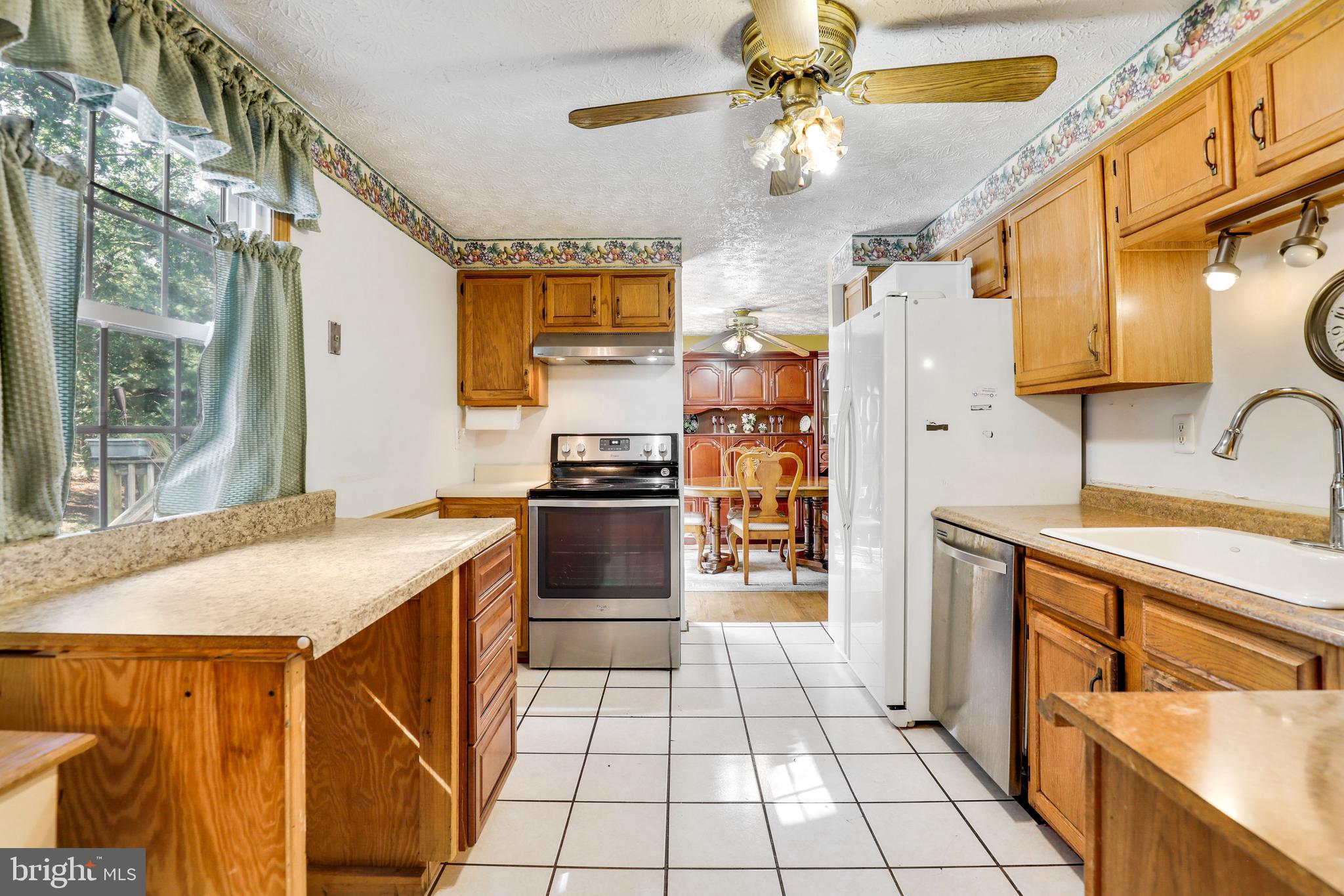 3207 Northmont Road Baltimore, MD 21244 - Photo 11 of 46