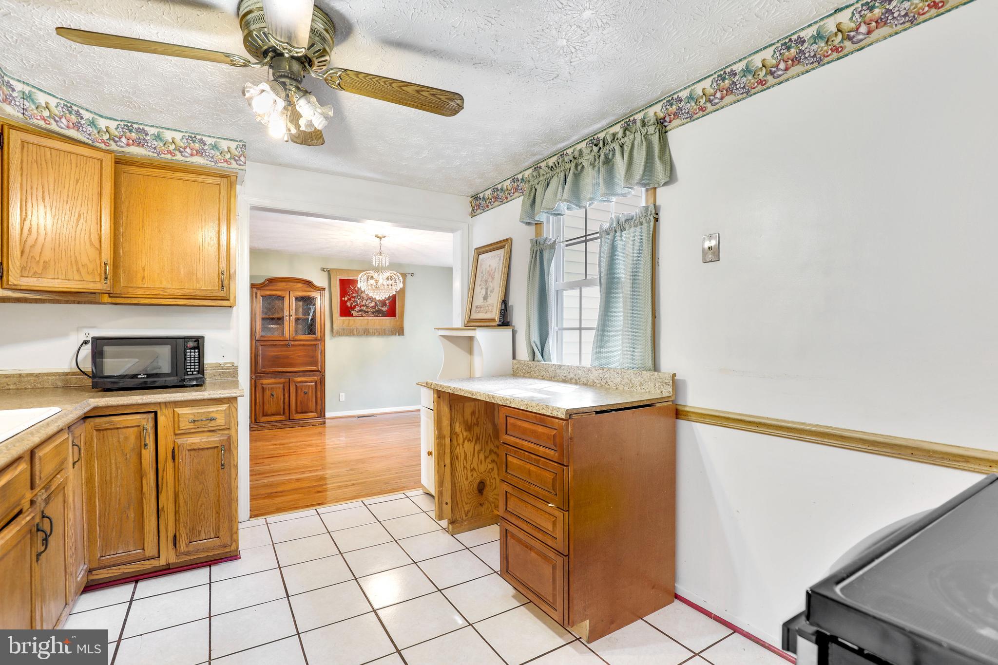 3207 Northmont Road Baltimore, MD 21244 - Photo 14 of 46