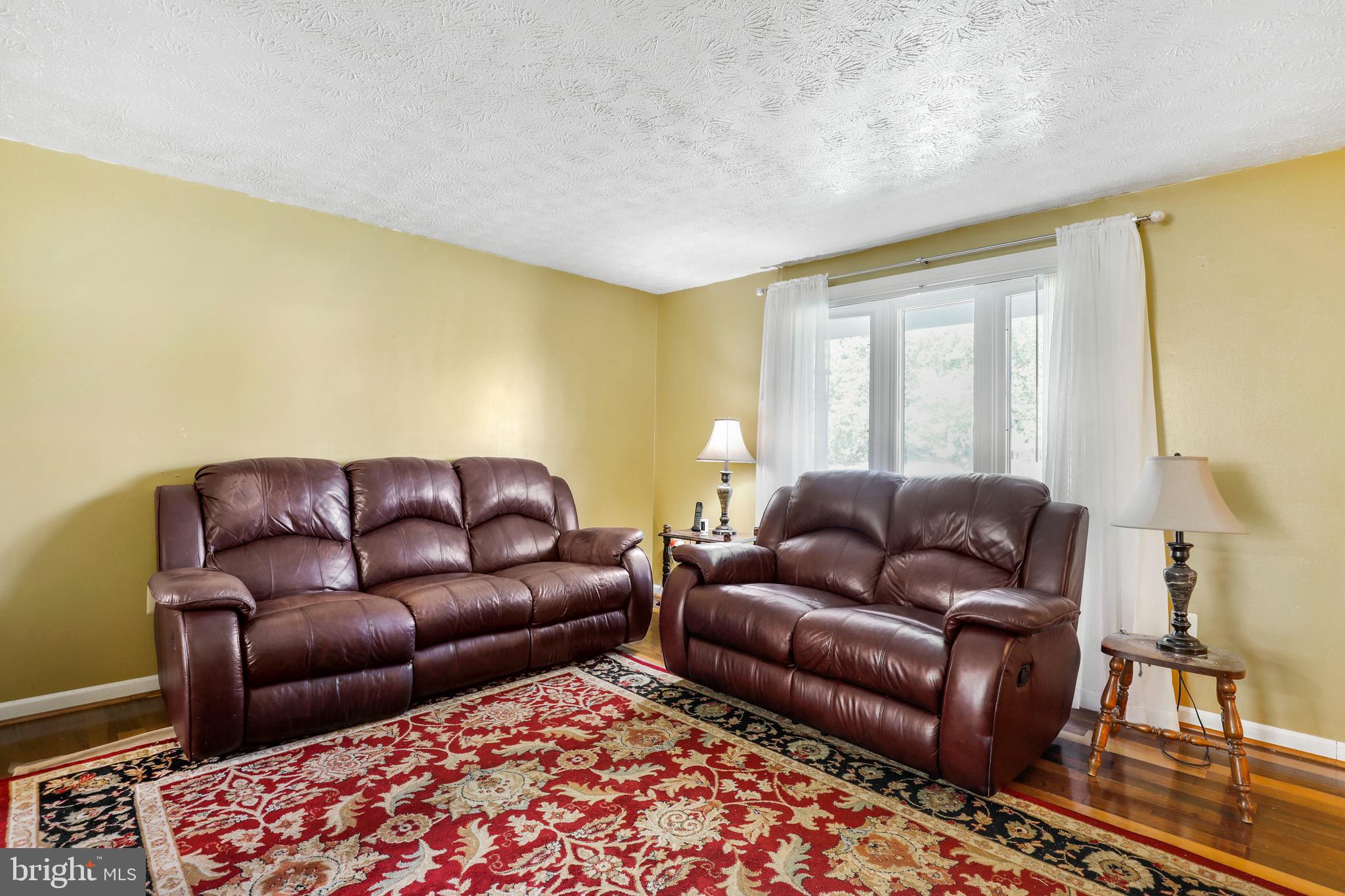 3207 Northmont Road Baltimore, MD 21244 - Photo 17 of 46 Family Room
