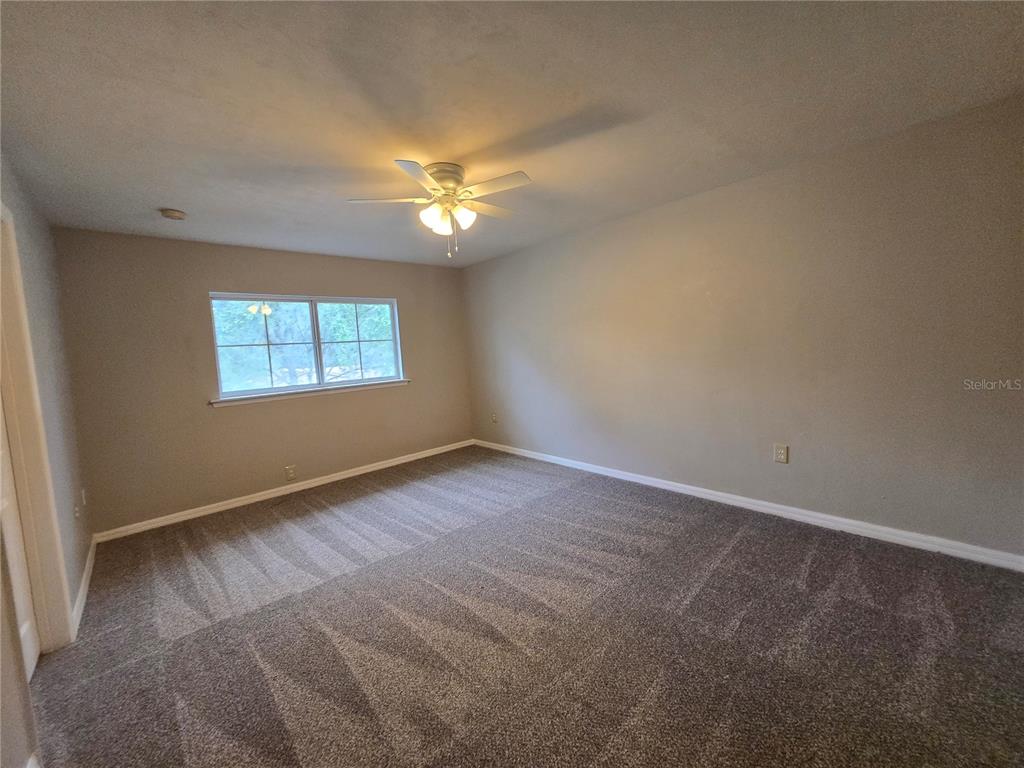 1571 Northwest 29 Road, Unit 6 Gainesville, FL 32605 - Photo 16 of 28