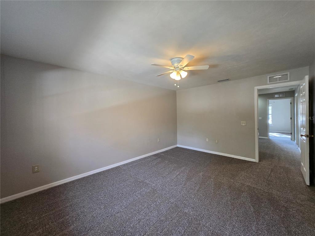 1571 Northwest 29 Road, Unit 6 Gainesville, FL 32605 - Photo 20 of 28
