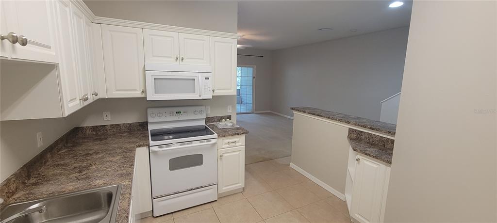 1571 Northwest 29 Road, Unit 6 Gainesville, FL 32605 - Photo 6 of 33
