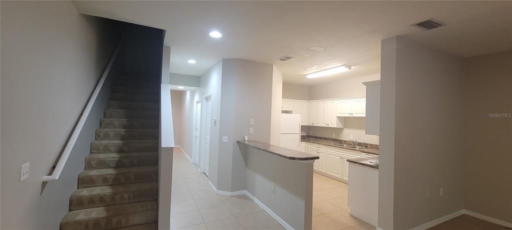 1571 Northwest 29 Road, Unit 6 Gainesville, FL 32605 - Photo 7 of 33