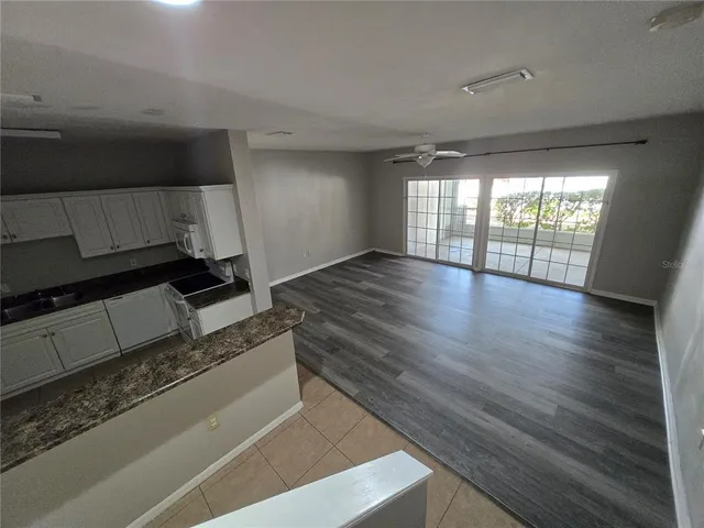 $1,650 | 1571 Northwest 29 Road, Unit 6, Gainesville, FL 32605