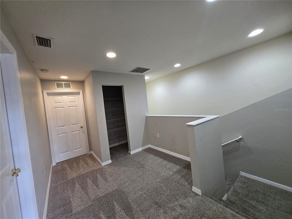 1571 Northwest 29 Road, Unit 6 Gainesville, FL 32605 - Photo 9 of 28