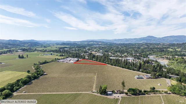 $550,000 | 300 Kinley Drive, Healdsburg, CA 95448