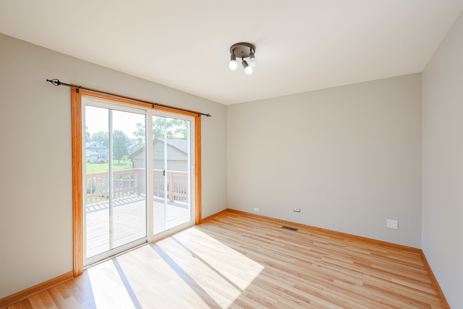 7549 Banks Street Justice, IL 60458 - Photo 34 of 82