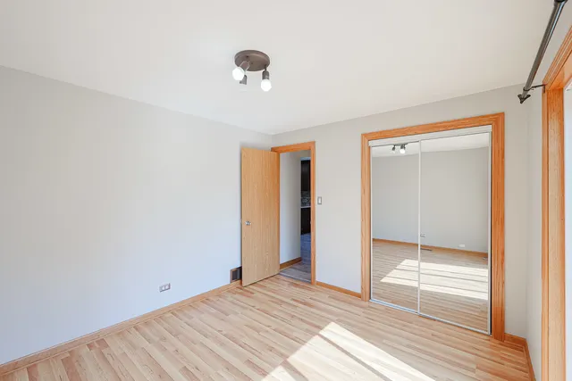 $660,000 | 7549 Banks Street, Justice, IL 60458