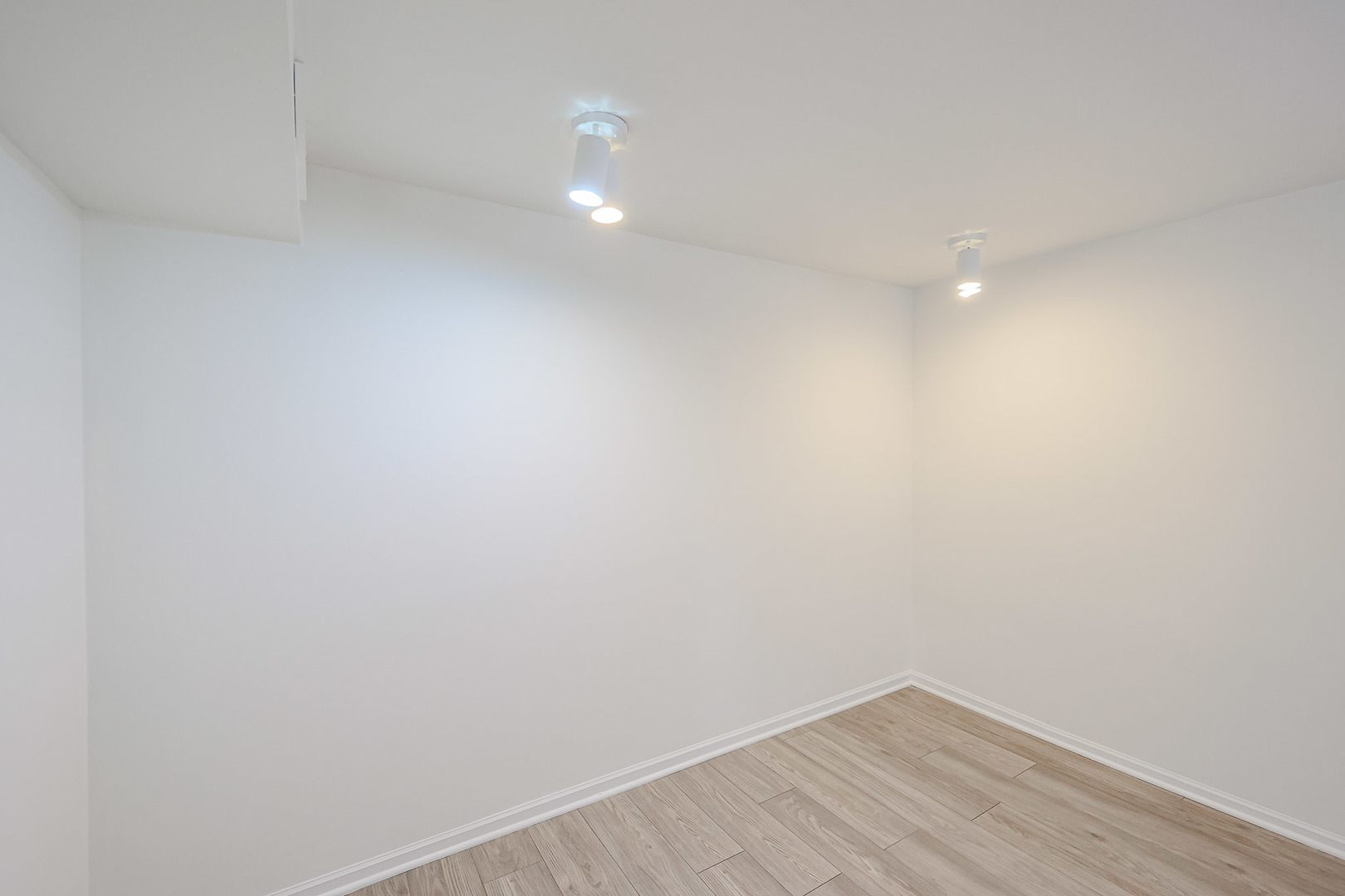 7549 Banks Street Justice, IL 60458 - Photo 45 of 82