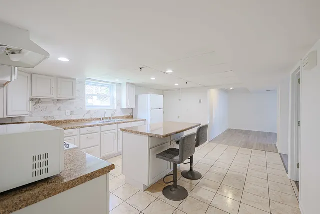 $660,000 | 7549 Banks Street, Justice, IL 60458