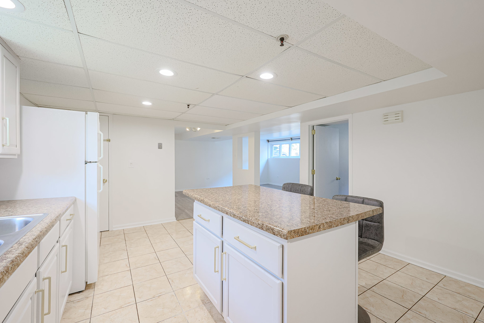 7549 Banks Street Justice, IL 60458 - Photo 53 of 82