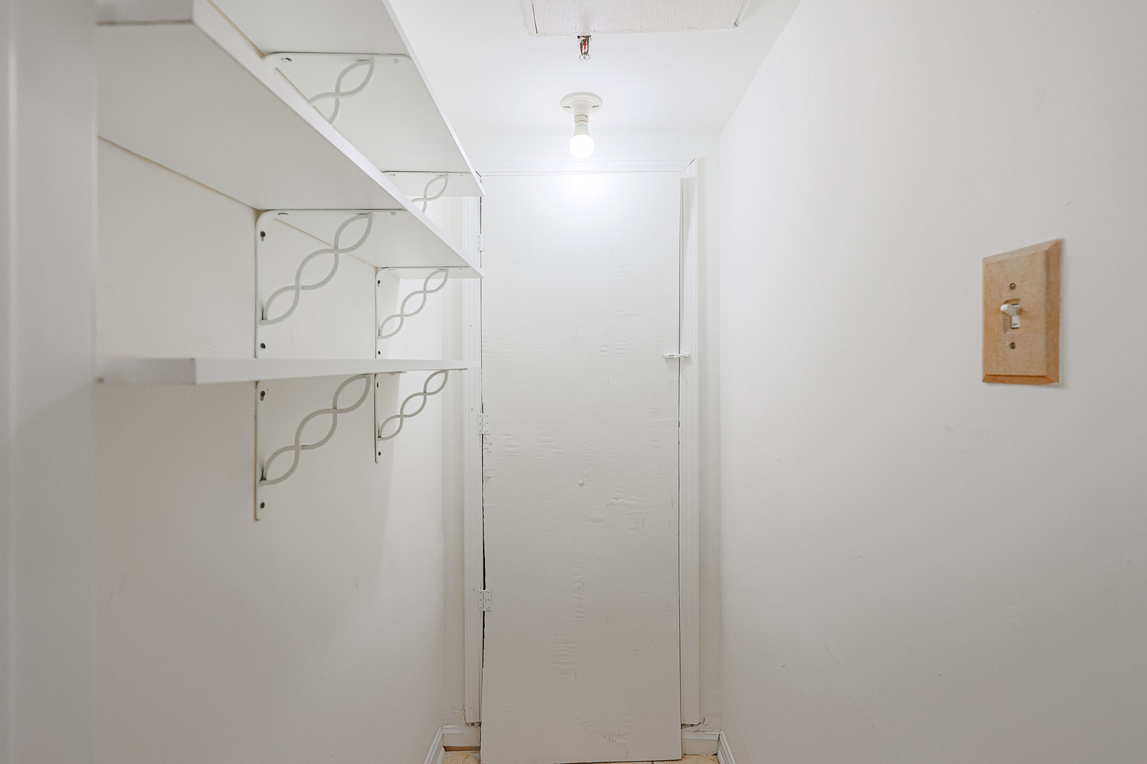 7549 Banks Street Justice, IL 60458 - Photo 57 of 82