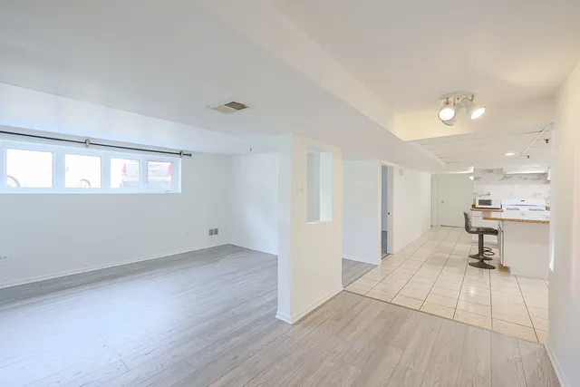 $660,000 | 7549 Banks Street, Justice, IL 60458