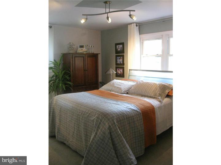 221 Davis Road Doylestown, PA 18901 - Photo 13 of 16 Gallery Image 13