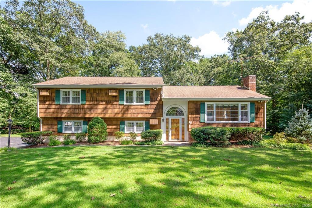 11 Mayflower Road Norwalk, CT 06850 - Photo 1 of 1